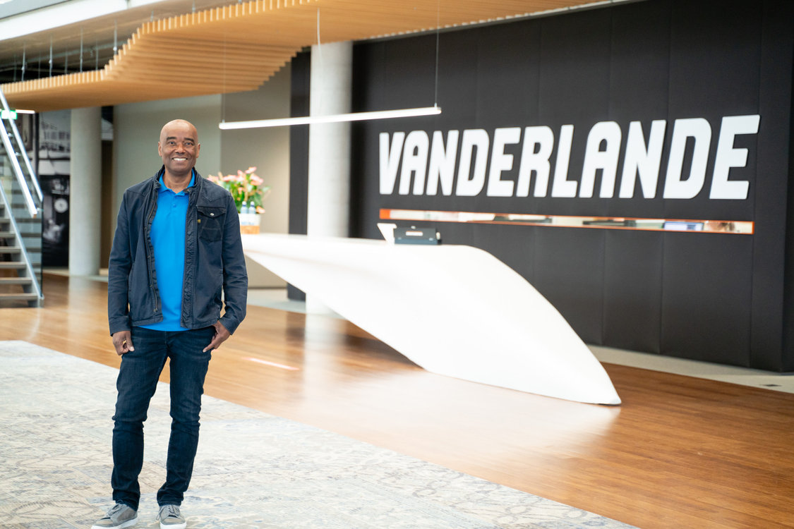 Mike Lie-A-Lien Health Manager bij Vanderlande